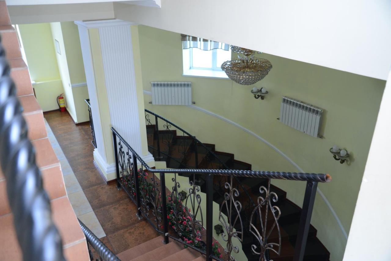 Bozok Hotel Asztana Kültér fotó